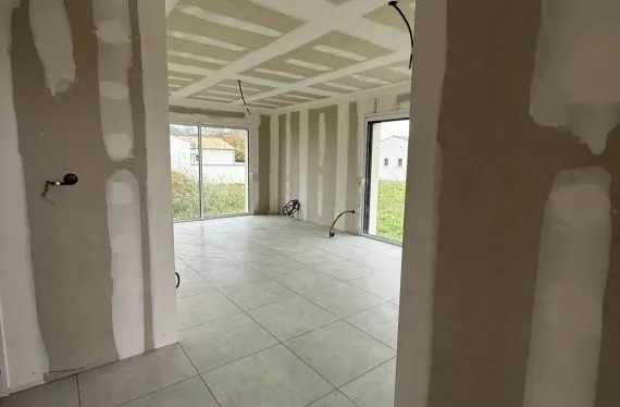 Photo maison 90&nbsp;m²<br>sur terrain 622&nbsp;m²
